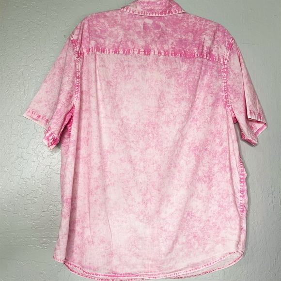 XL Pink Stonewash Button- Down “Men’s”- Like New! - Picture 3 of 3